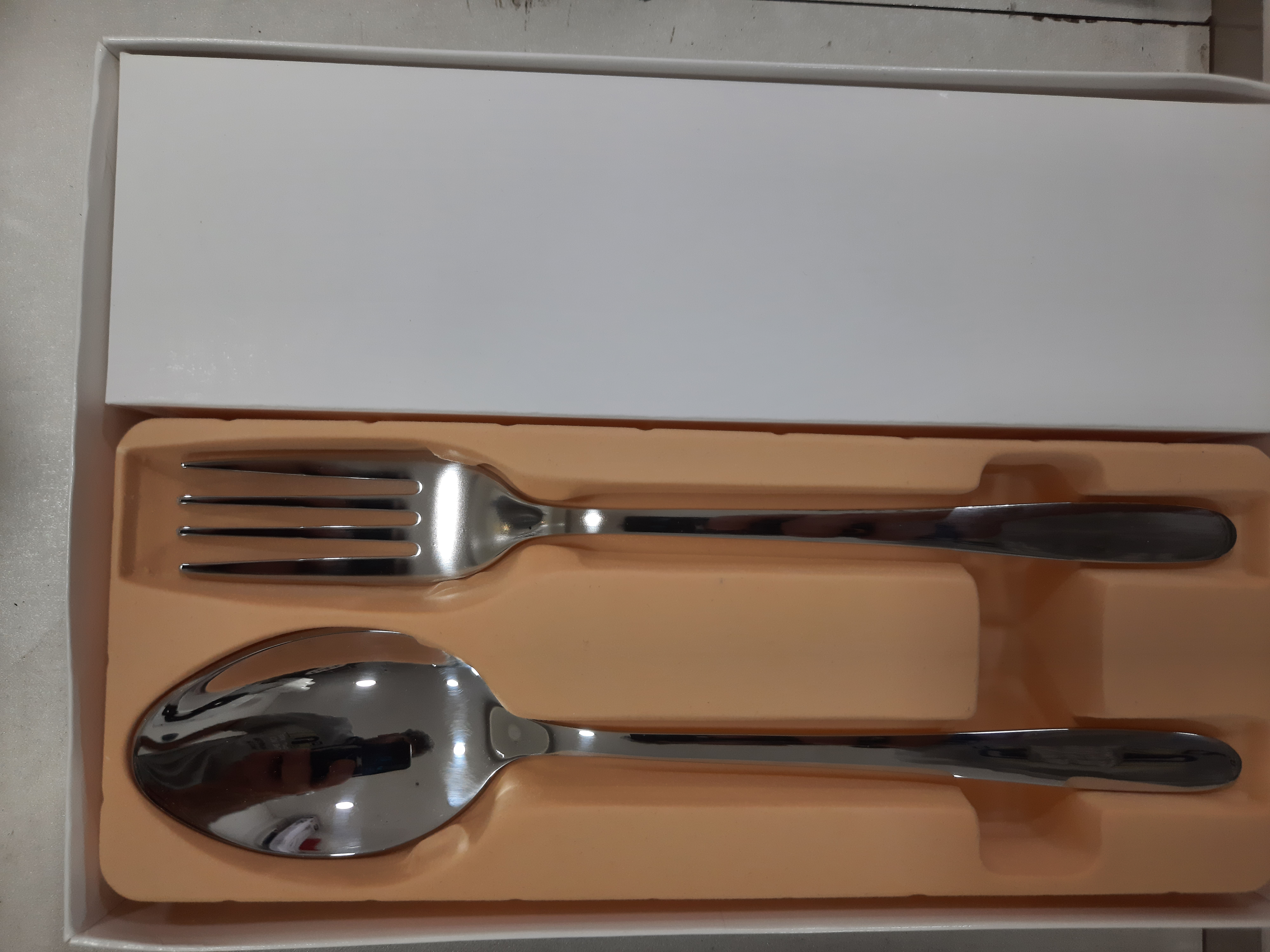 قاشق چنگال یونیک 12 پارچه در ۳ مدل استیل نگیر